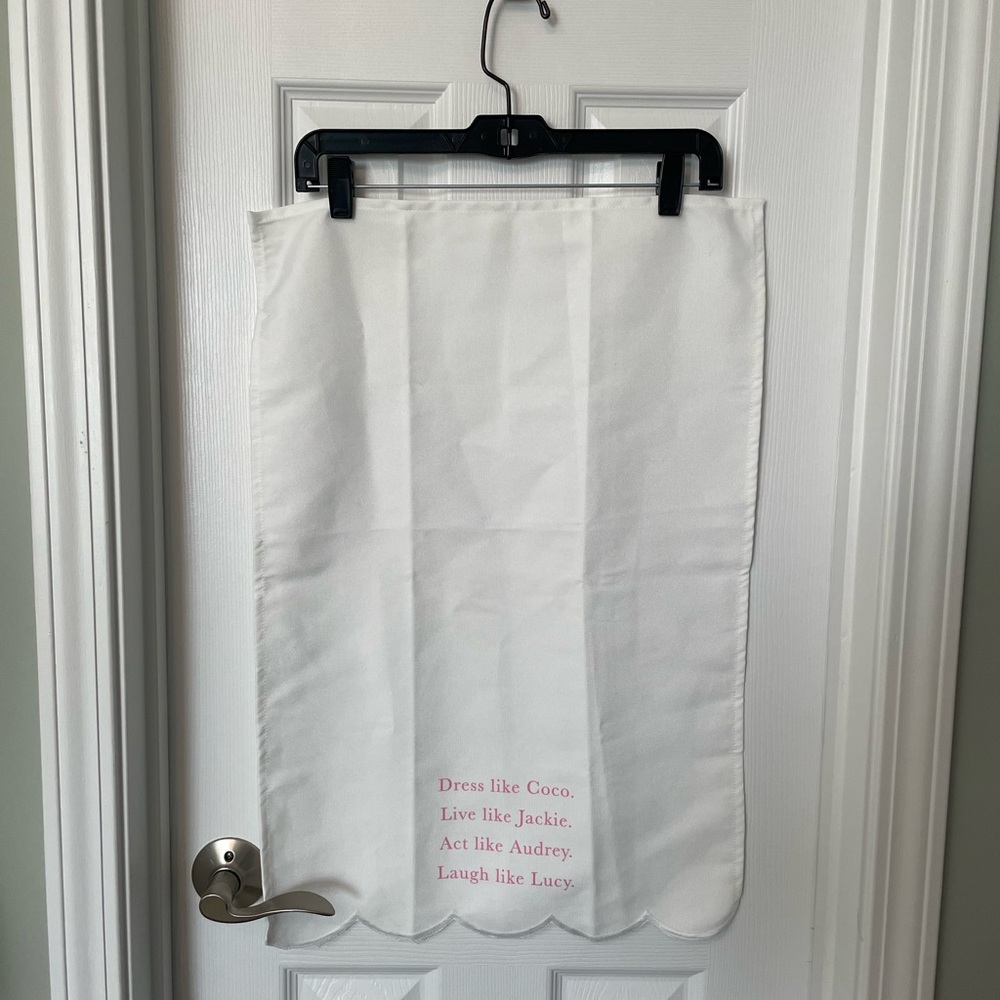 Kitchen Towel - white with pink letters - Picture 2 of 3